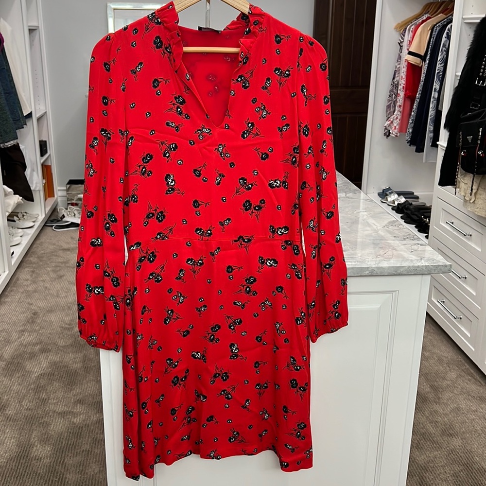 Darling red dress